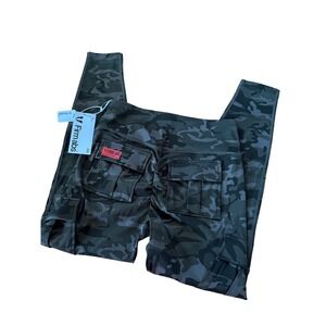 NWT Firmabs Camo Cargo‎ Leggings Green Camouflage Scrunch Butt Gym Pants